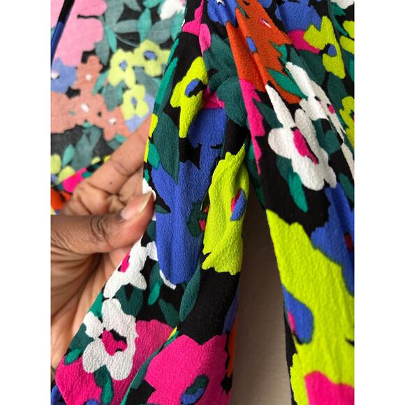 Afrm Valeria Floral Cropped Keyhole Top Size Medium - Picture 5 of 8